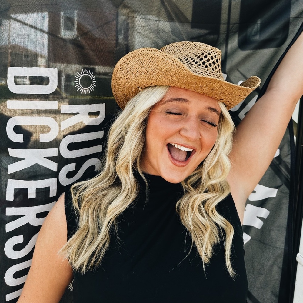 Hi there! 💗 - Picture 5 of 7